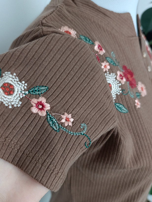 تیشرت مجلسی زنانه گلدوزی کبریتی