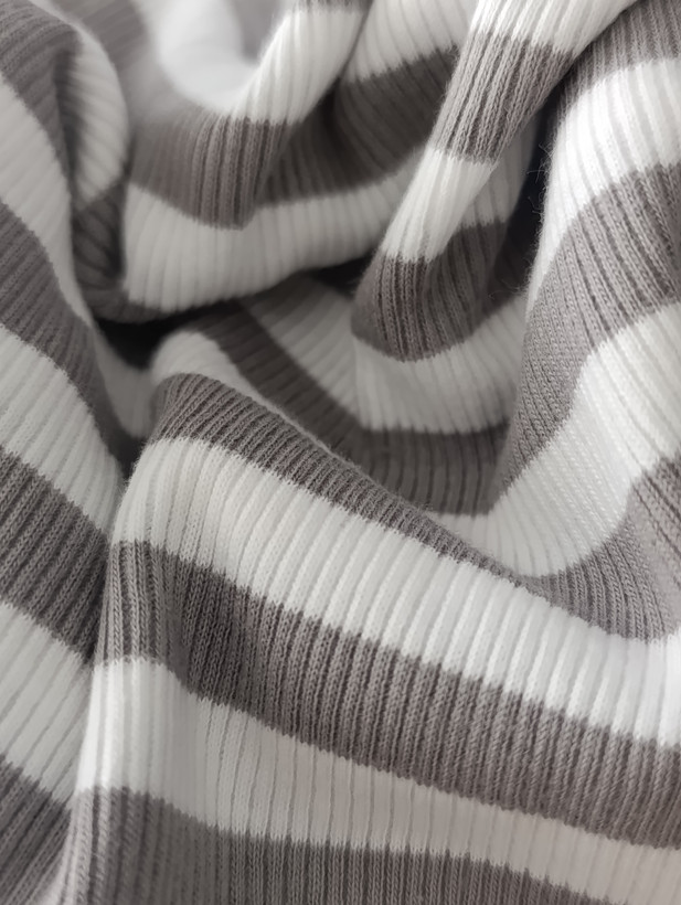 تاپ زنانه راه راه کبریتی زارا